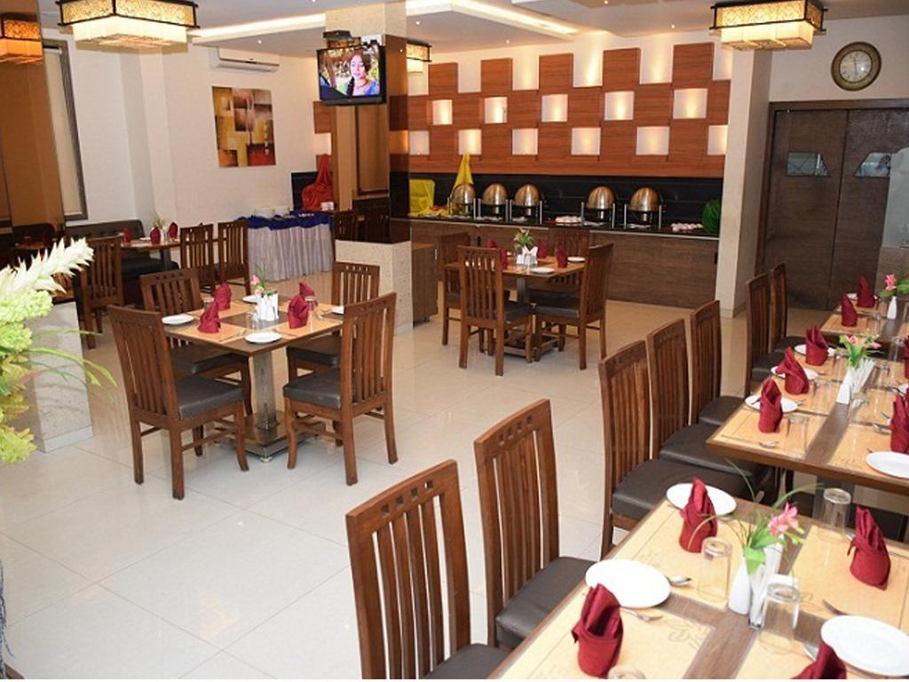 Hotel Sai Jashan Shirdi - Where Blessings & Comfort Meet מראה חיצוני תמונה