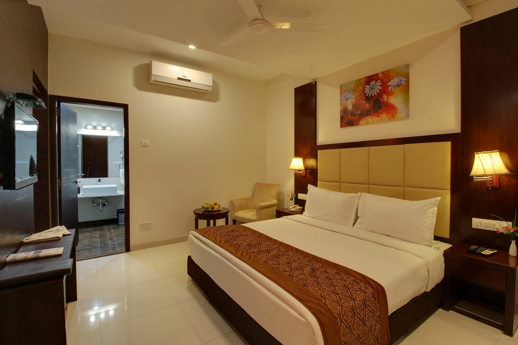 Hotel Sai Jashan Shirdi - Where Blessings & Comfort Meet מראה חיצוני תמונה