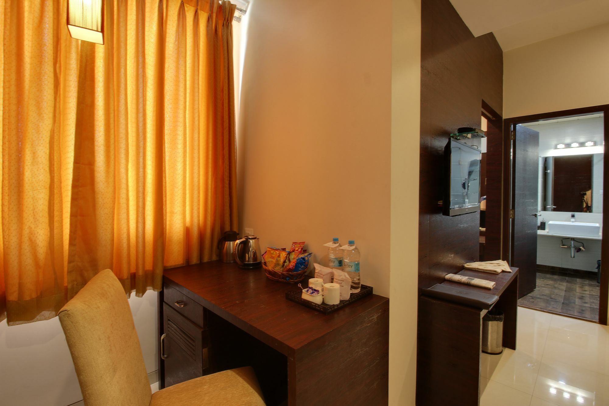 Hotel Sai Jashan Shirdi - Where Blessings & Comfort Meet מראה חיצוני תמונה